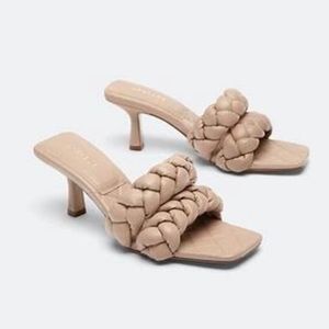 Uterque Braided Natural Leather Sandals - Sz 40